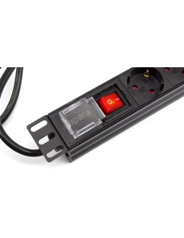 Regleta rack 19" 6 X Schuko con interruptor (detalle interruptor)