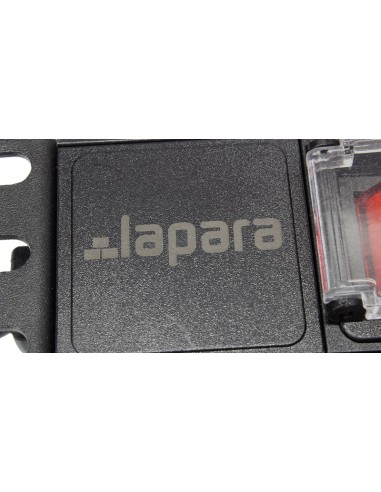 Regleta rack 19" 6 X Schuko con protección sobrecarga (detalle marca)