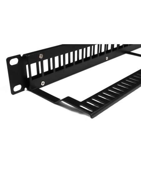 Panel de parcheo vacio rack 19"  UTP para 24 módulos slim keystone. (Vista trasera)